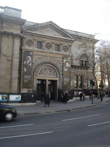 L’entrada de la National Portrait Gallery