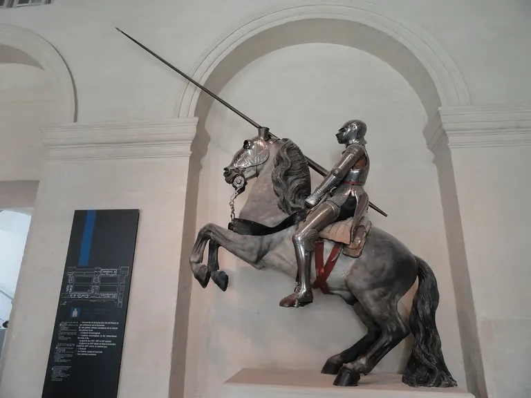 Armadura Maximilian i armadura de cavall al Musée de l'Armée