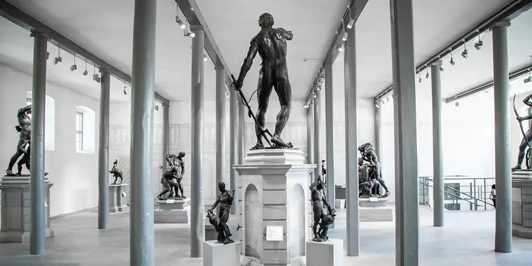 Escultures de bronze d’Adriaen de Vries al Museum de Vries