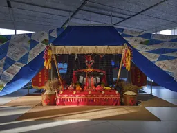 Vue de l'installation de Dash de Cao Fei à Fondazione Prada Milan