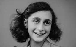L’exposition Anne Frank The Exhibition au Griffin Museum of Science and Industry