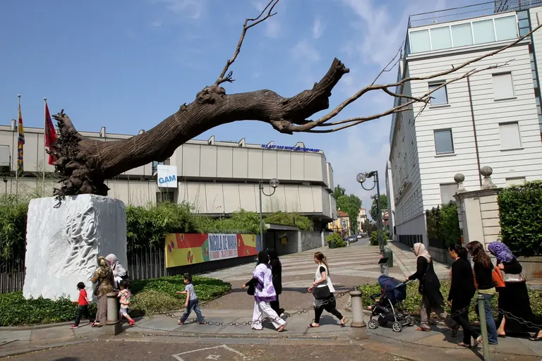 Giuseppe Penone's bronze sculpture In Limine at the Galleria d'Arte Moderna, Turin