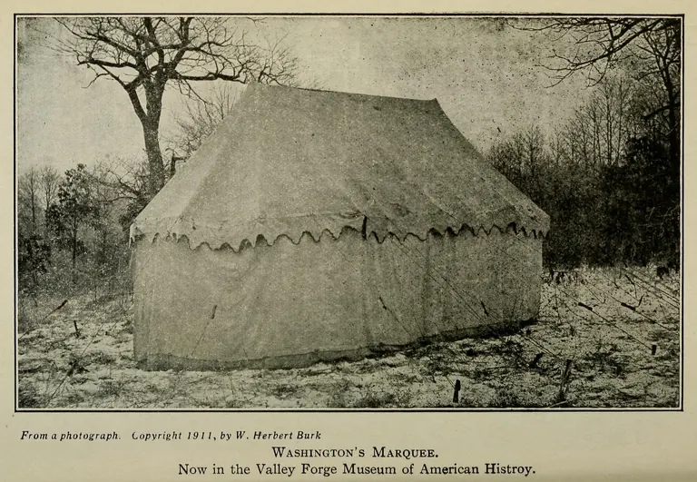 Tente de campagne du général George Washington pendant la guerre d’indépendance, photographiée en 1920