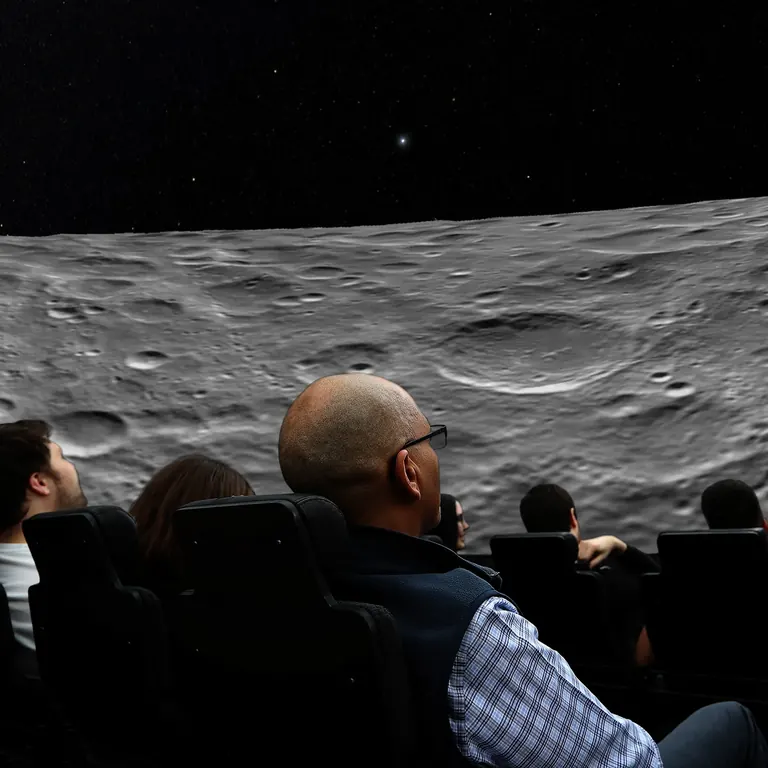 Espectacle de cúpula Imagine the Moon a l’Adler Planetarium