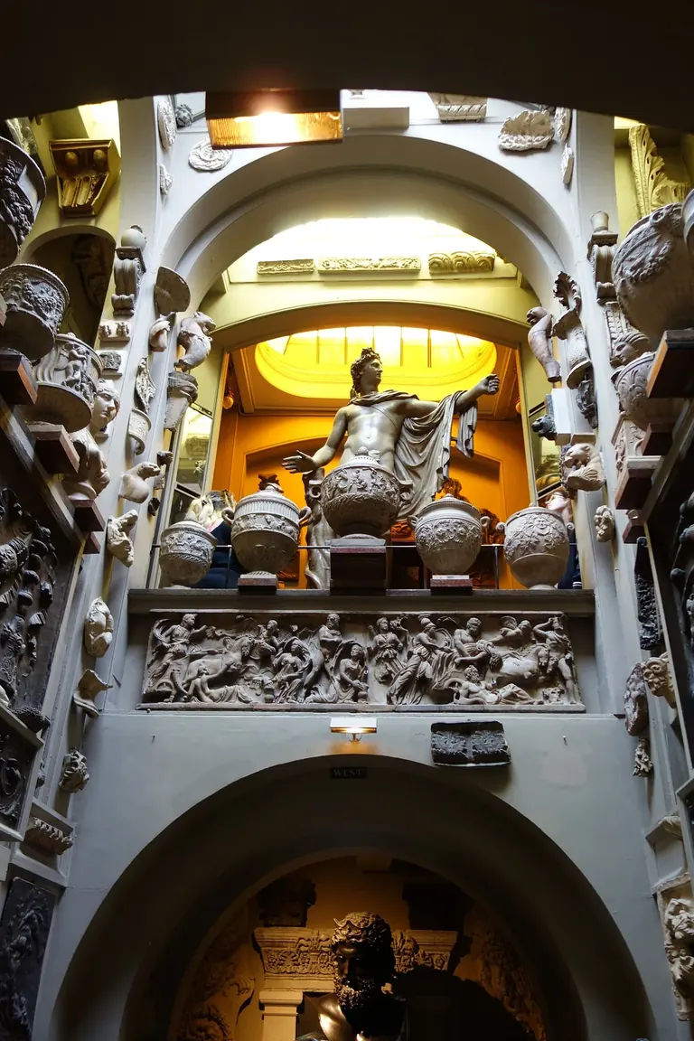 Interior del Sir John Soane's Museum