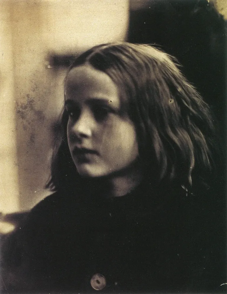 Annie, My First Success (1864), retrat en còpia a l’albúmina de Julia Margaret Cameron