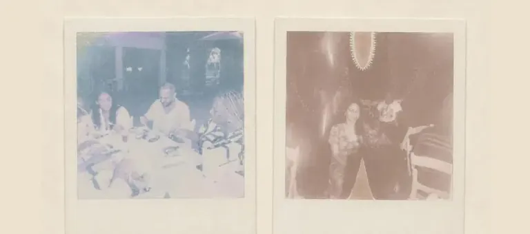 Polaroidfotografien von den Gemeinschaftstreffen zu Patrisse Cullors' Bridging Histories