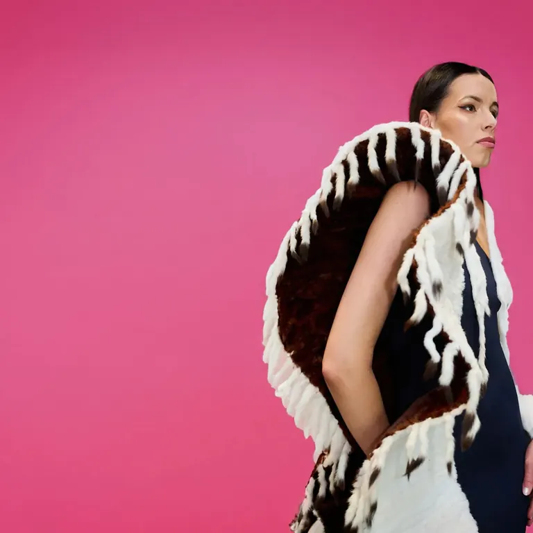 Exposition Always In Fashion au Textile Museum of Canada