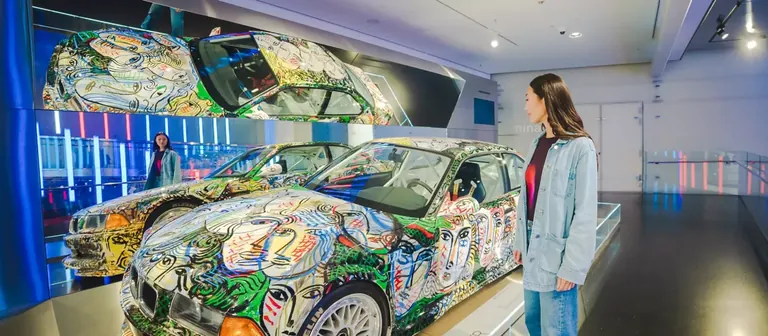 Exposició de BMW Art Cars al BMW Museum