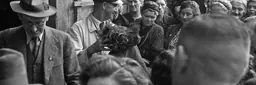 Historical 1942 photograph used for the exhibition The Holocaust – What Did the Germans Know? (Medienzentrum Hanau Bildarchiv)