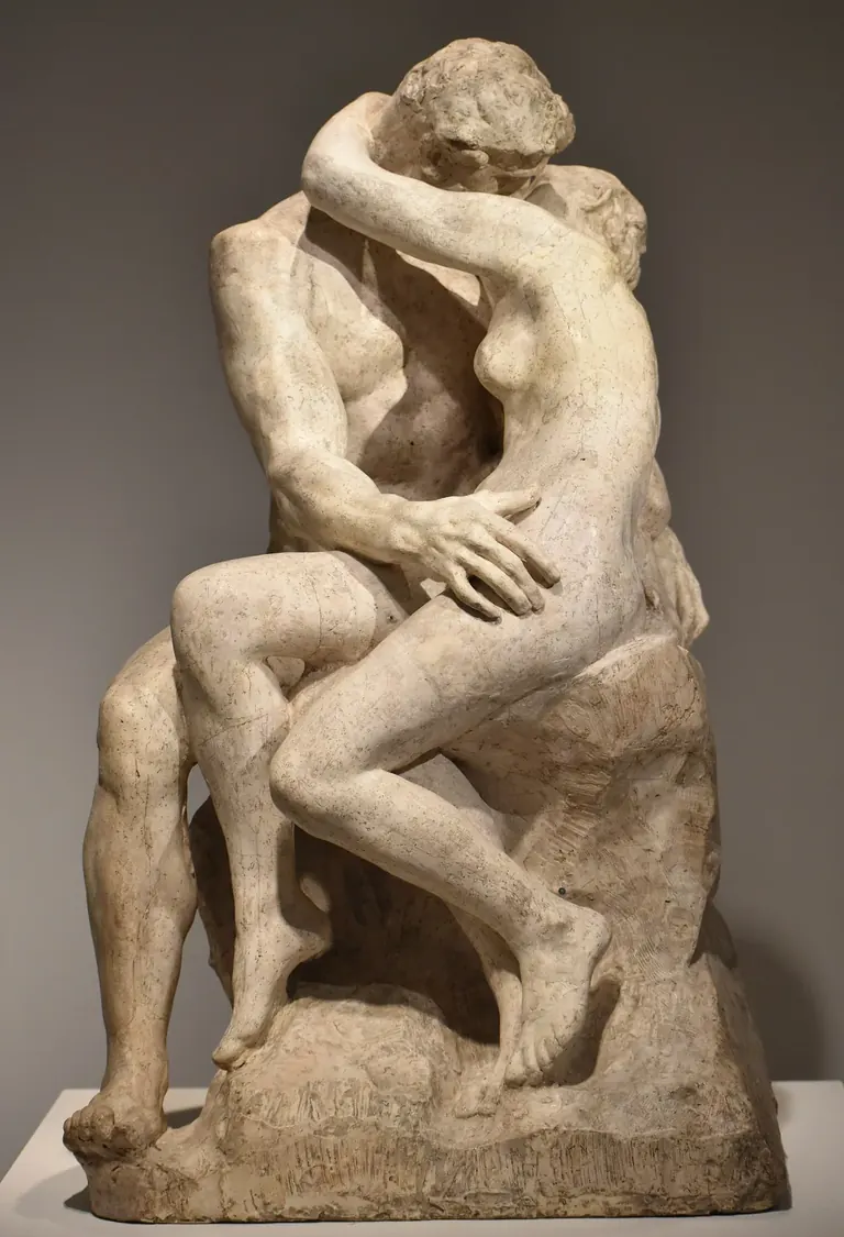 El petó, escultura de marbre d’Auguste Rodin