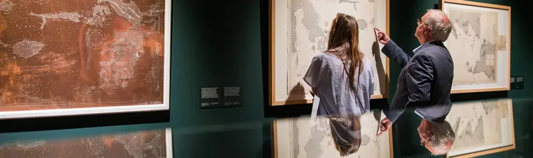 معرض «Charting the Sea» لفن رسم الخرائط في متحف Het Scheepvaartmuseum
