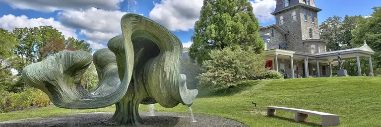 Sculpture-fontaine Free Interpretation of Plant Forms de Harry Bertoia au Woodmere Art Museum