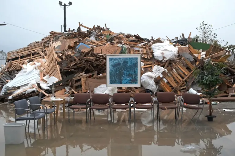 Image extraite de Waste Scenes, de Maia Chao et Fred Schmidt-Arenales