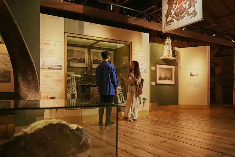 Objectes exposats a la galeria Trade Expansion 1600 to 1800 del London Museum Docklands