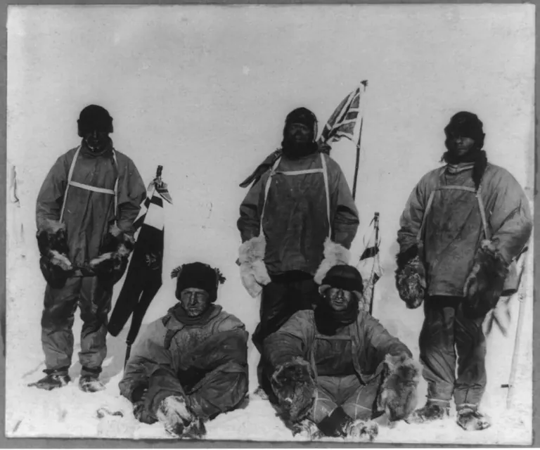 Membres de l’expedició Terra Nova de Scott al pol sud, el gener de 1912