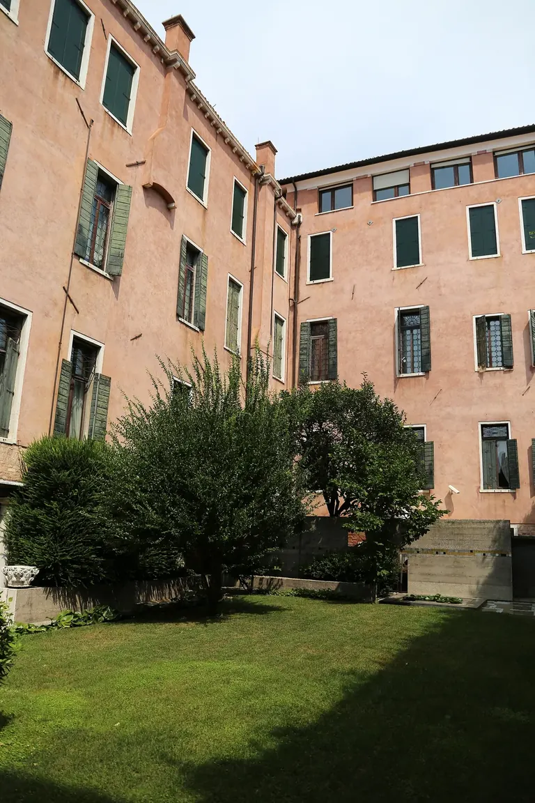 Jardin de Carlo Scarpa au Palazzo Querini Stampalia