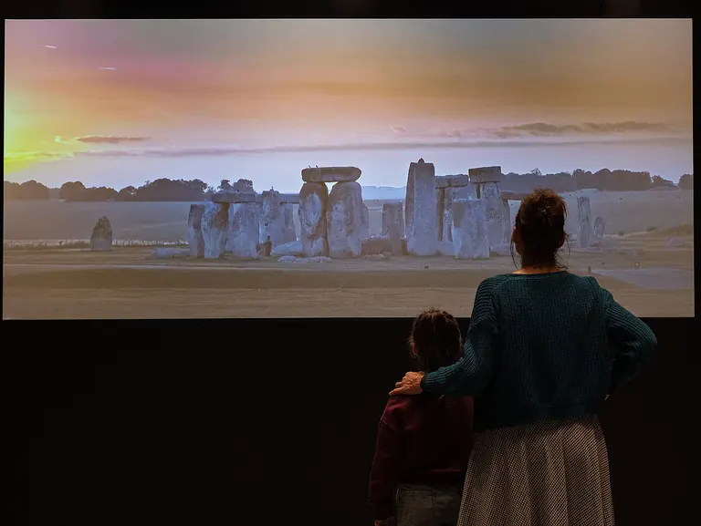 Visuel promotionnel de l’exposition temporaire Stonehenge à l’Archäologische Staatssammlung München