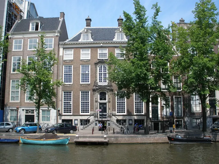 La maison Willet-Holthuysen sur le Herengracht, lieu historique de l’Amsterdam Museum dans une maison de canal