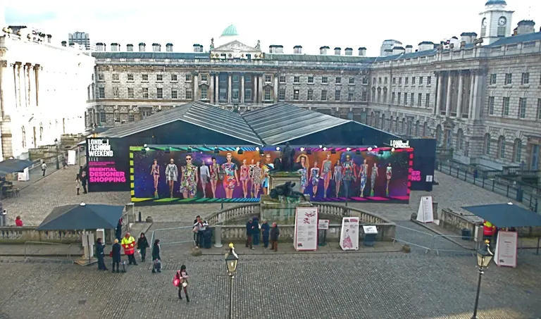 La cour de Somerset House, qui abrite la Courtauld Gallery