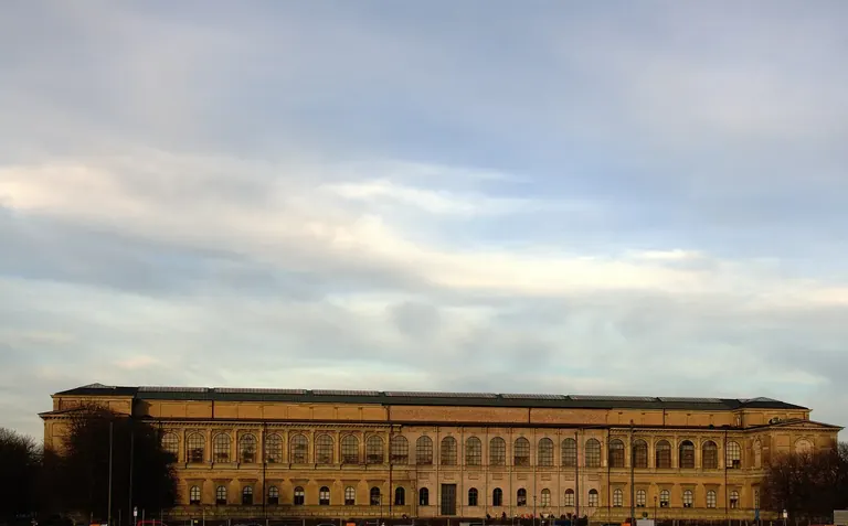 Façade néo-Renaissance de l’Alte Pinakothek à Munich