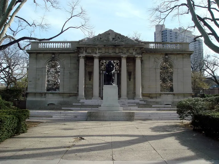 Façade Beaux-Arts du Rodin Museum, sur Benjamin Franklin Parkway à Philadelphie, conçue par Paul Cret