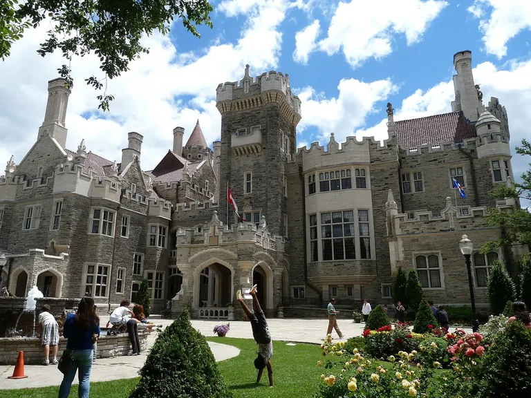 Vue extérieure du château Casa Loma, à Toronto