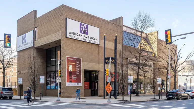 Façade de l’African American Museum in Philadelphia, au 701 Arch Street