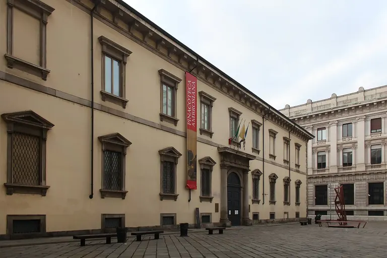 Façade du Palazzo dell'Ambrosiana, Piazza Pio XI, Milan