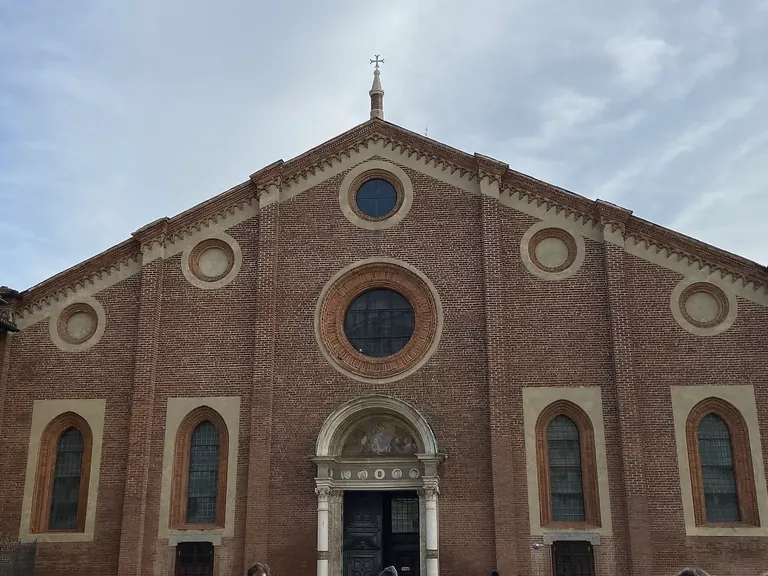 Façade de Santa Maria delle Grazie, Milan, dont le réfectoire abrite La Cène de Leonardo