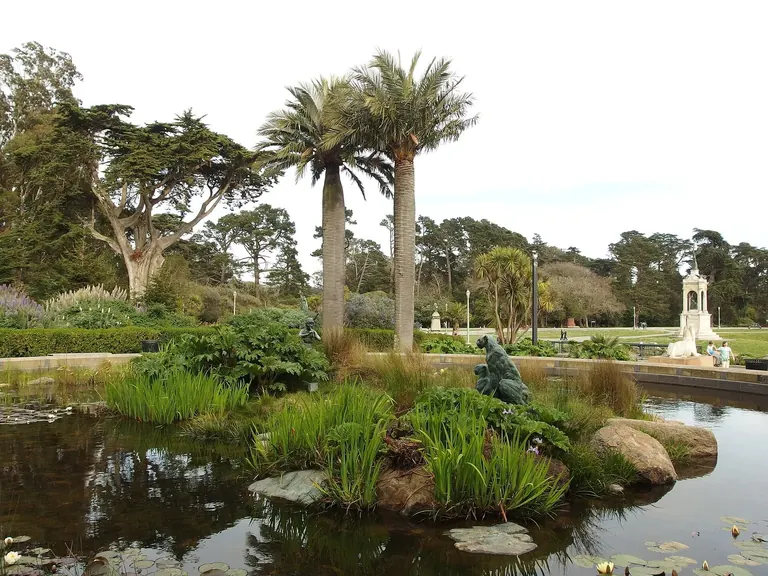 Le bâtiment cuivré du de Young Museum, dans le Golden Gate Park, à San Francisco
