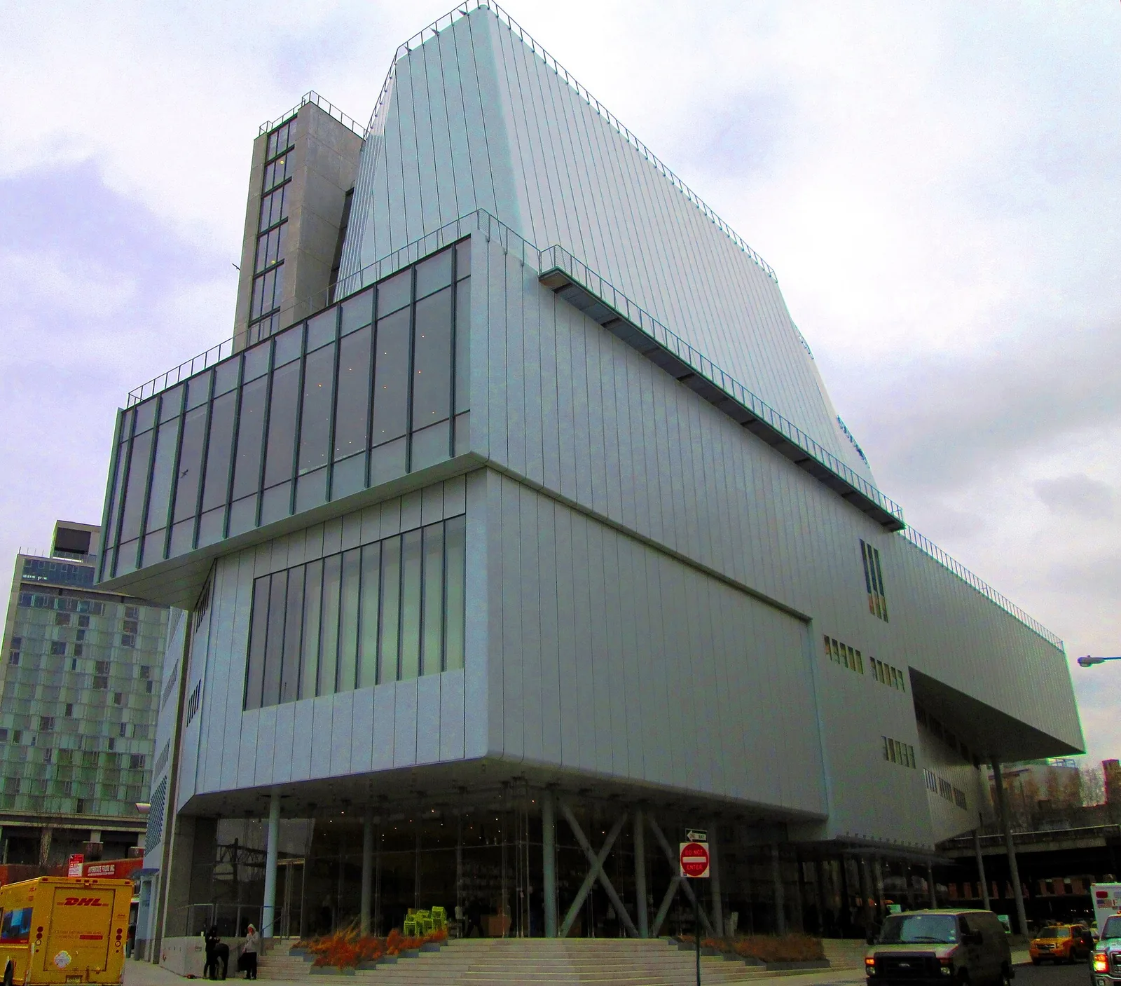 The Whitney Museum's Renzo Piano building at 99 Gansevoort Street, seen from the west
