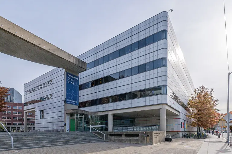 Exterior of the I. M. Pei-designed Wiesner Building (MIT Building E15) at 20 Ames Street, Cambridge, home of the MIT List Visual Arts Center