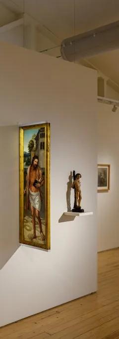 Installation view of "On Gestures and Forms" at the Millennium bcp Gallery, MNAC, showing paintings and a sculpture from the MNAA, MNAC and Millennium bcp collections