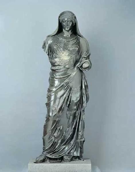 Basanite statue of Agrippina the Younger as an orant at Centrale Montemartini