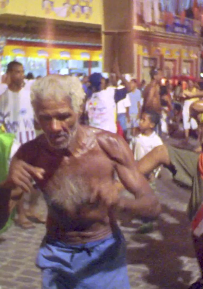 Still from "Ah! Se a Vida Fosse Sempre Assim..." by Karim Aïnouz and Marcelo Gomes, the opening work of Loops.Expanded 2026 at MNAC