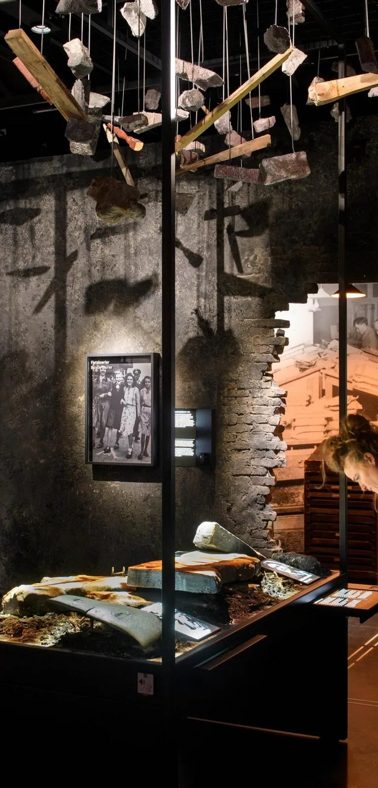 Display in the permanent exhibition The Netherlands in World War II