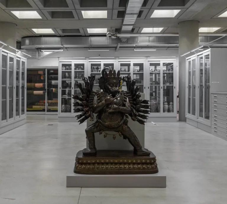 MUDEC visitable storerooms of the permanent collections
