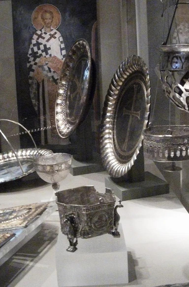 Byzantine silver and gold treasure on display at Dumbarton Oaks