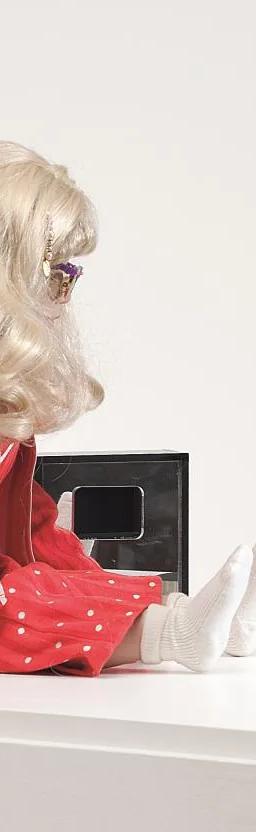Lynn Hershman Leeson: First Person Plural, at SeMA Seosomun