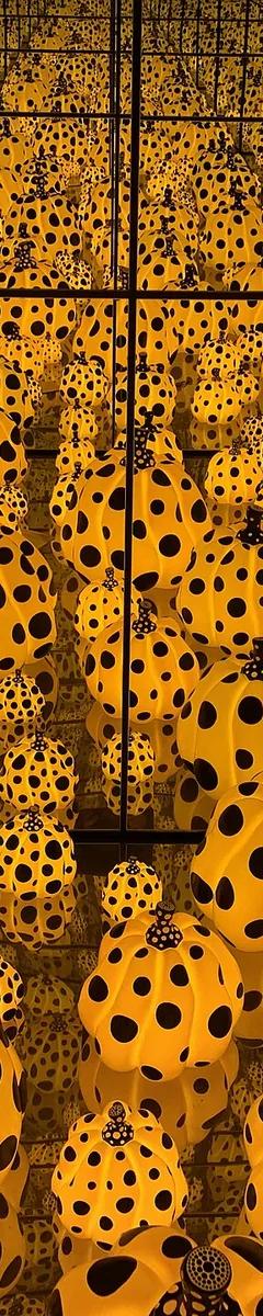 Yayoi Kusama, The Spirits of the Pumpkins Descended into the Heavens
