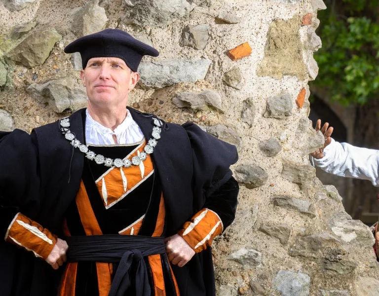 Costumed performers in Tudor dress for A Tudor To-Do at the Tower of London