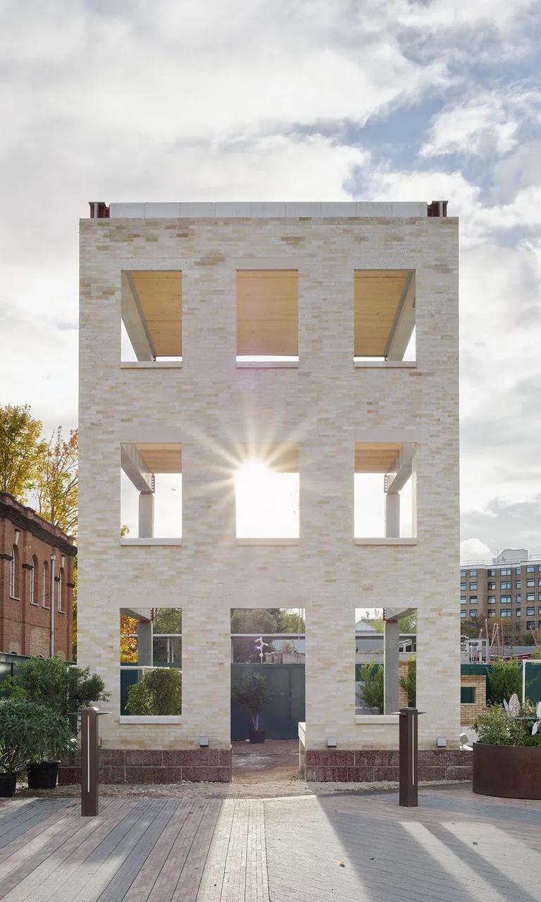 The Stone Demonstrator, a three-storey pre-tensioned stone construction prototype at Earls Court