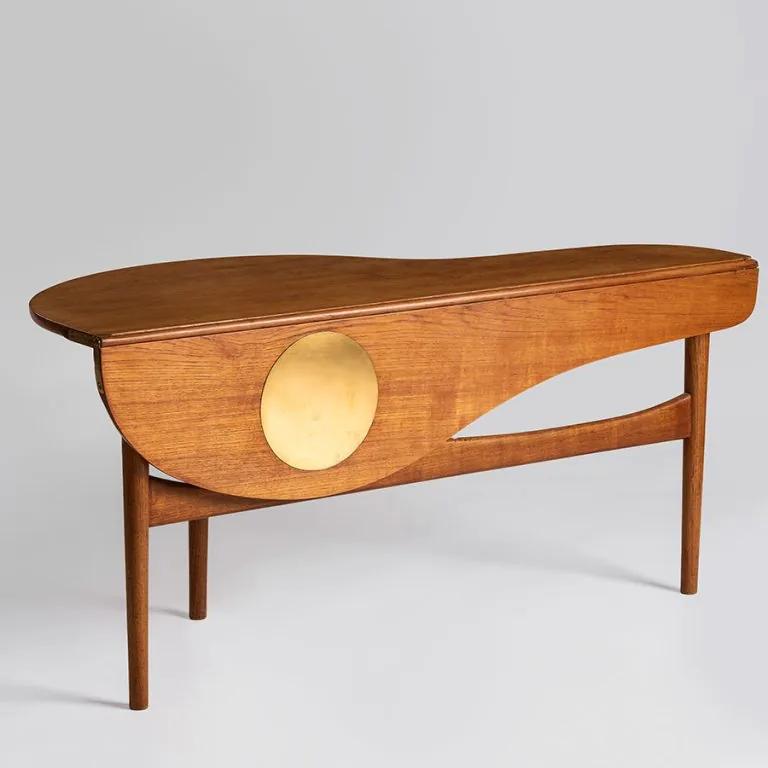 Finn Juhl, Butterfly coffee table, 1949