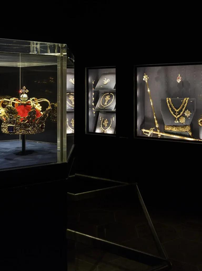 Crown jewels and regalia on display in the Treasury at Rosenborg Castle