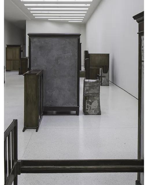 Doris Salcedo exhibition image