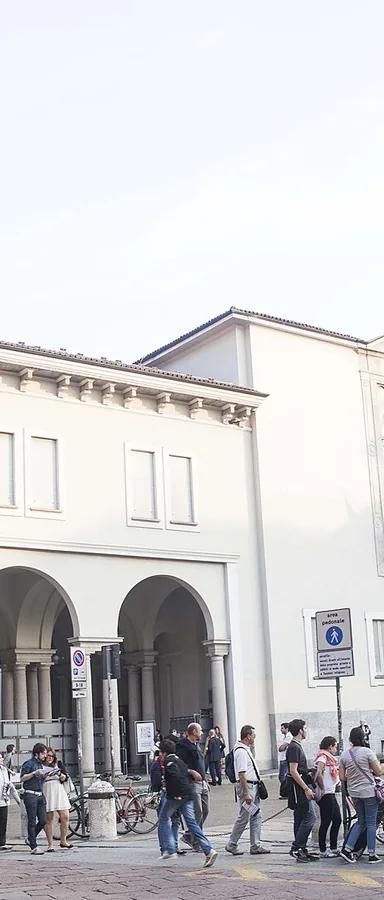 Entrance facade of the Museo Nazionale Scienza e Tecnologia on Via San Vittore, Milan