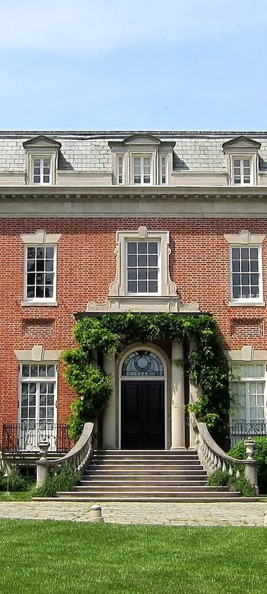 The facade of the Dumbarton Oaks house in Georgetown, Washington, DC