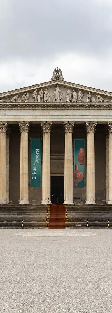 The Corinthian-columned facade of the State Collections of Antiquities on Königsplatz, Munich