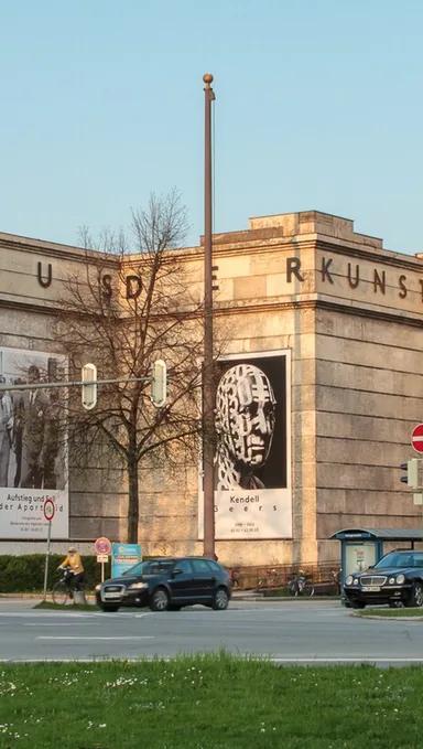 Exterior of Haus der Kunst, a neoclassical exhibition building in Munich